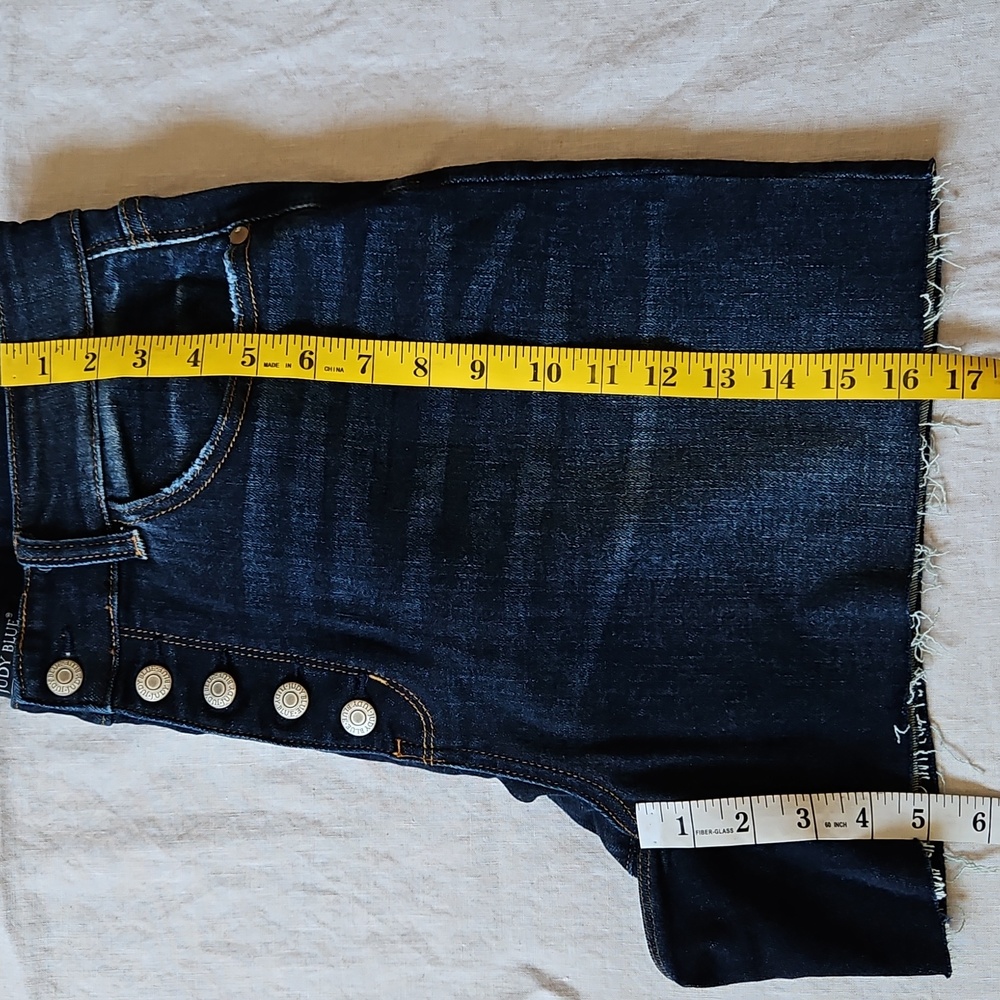 Judy Blue Darck Blue Cut Off Jean Shorts High-Waisted Button Fly Sz 1Xlarge - Picture 8 of 16